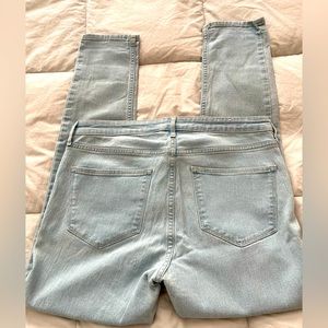 Vintage Extra light blue wash straight/skinny jean